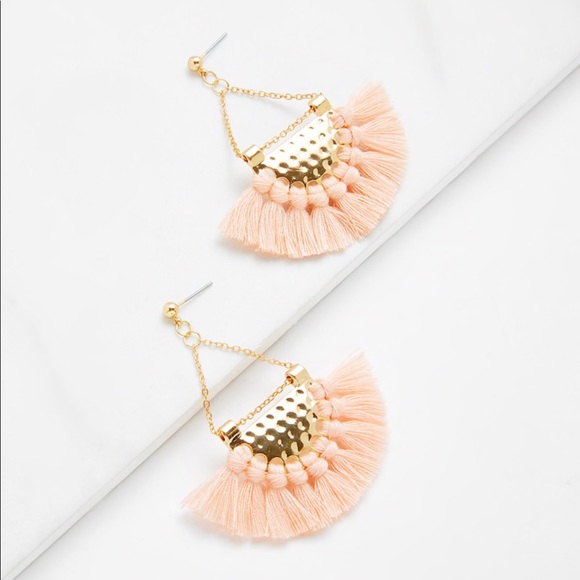 3/$20 Boho tassel drop earrings - Picture 2 of 3